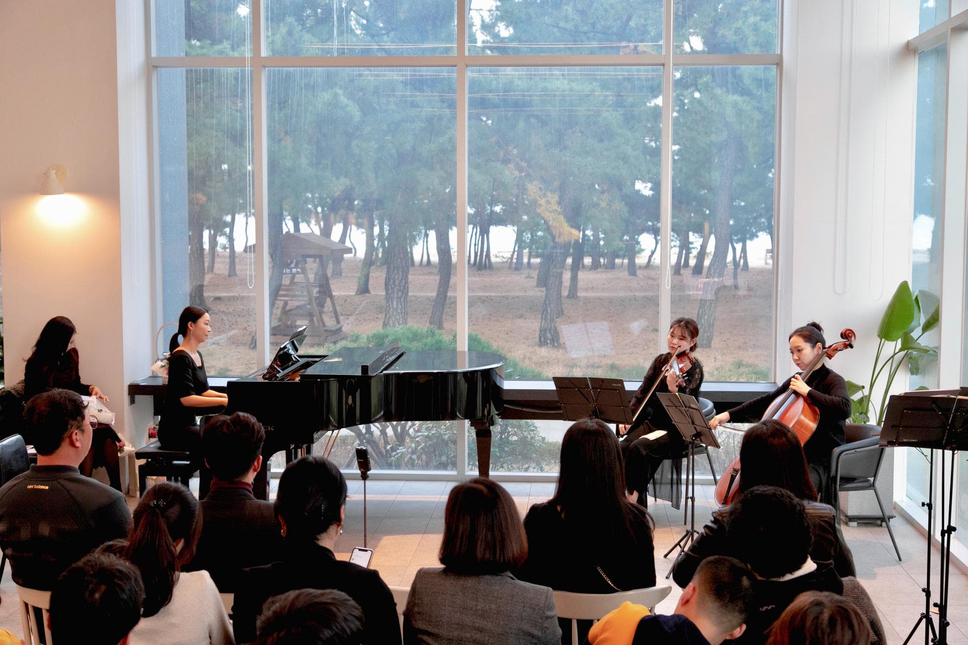 살드뮤지끄 로비음악회: 솔숲과 해변 앞 클래식 - 3